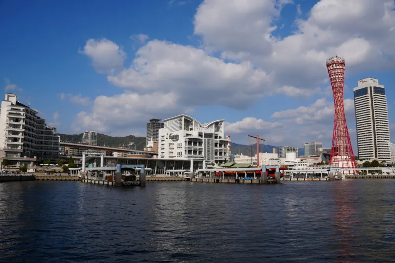 How a US Remote Salary Becomes a Superpower When You Live in Kobe